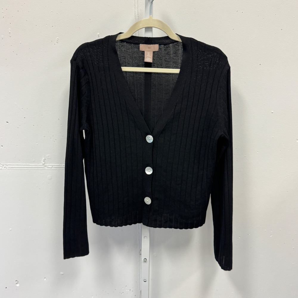 H&M Ribbed Knit V-Neck Button Front Cardigan Sweater Small Black Casual